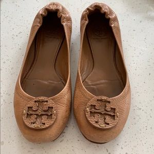 Tory Burch tan leather Flats size 8
